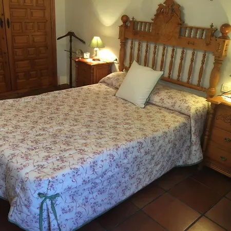 Alpstuga Casa Ines Valdelinares (Aragon)